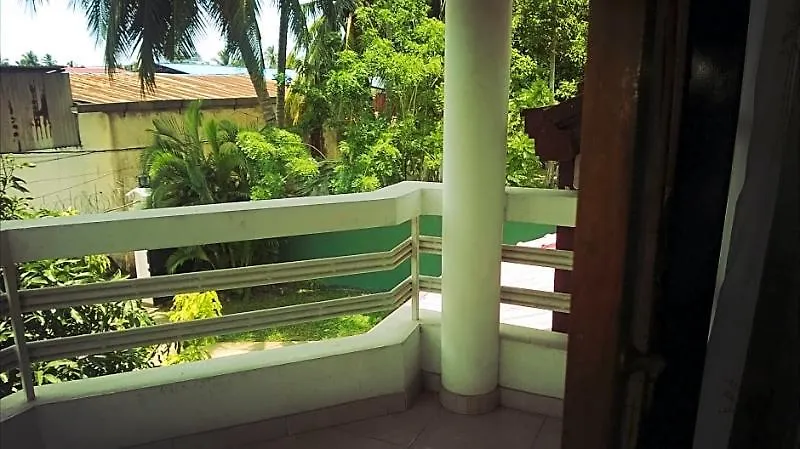 Flipflop Hostel Negombo Sri Lanka